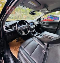 GMC Acadia